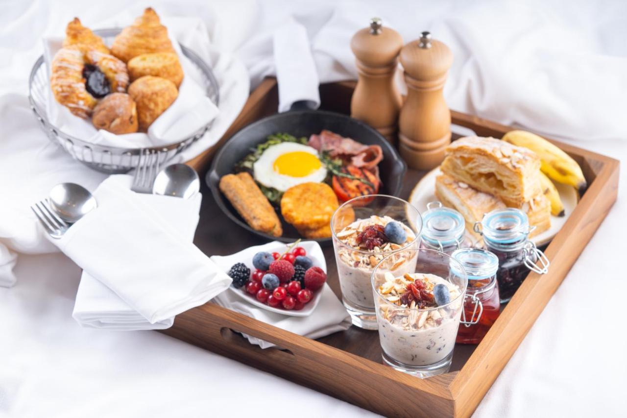 Hyatt Regency Thessaloniki Hotel Luaran gambar A breakfast tray