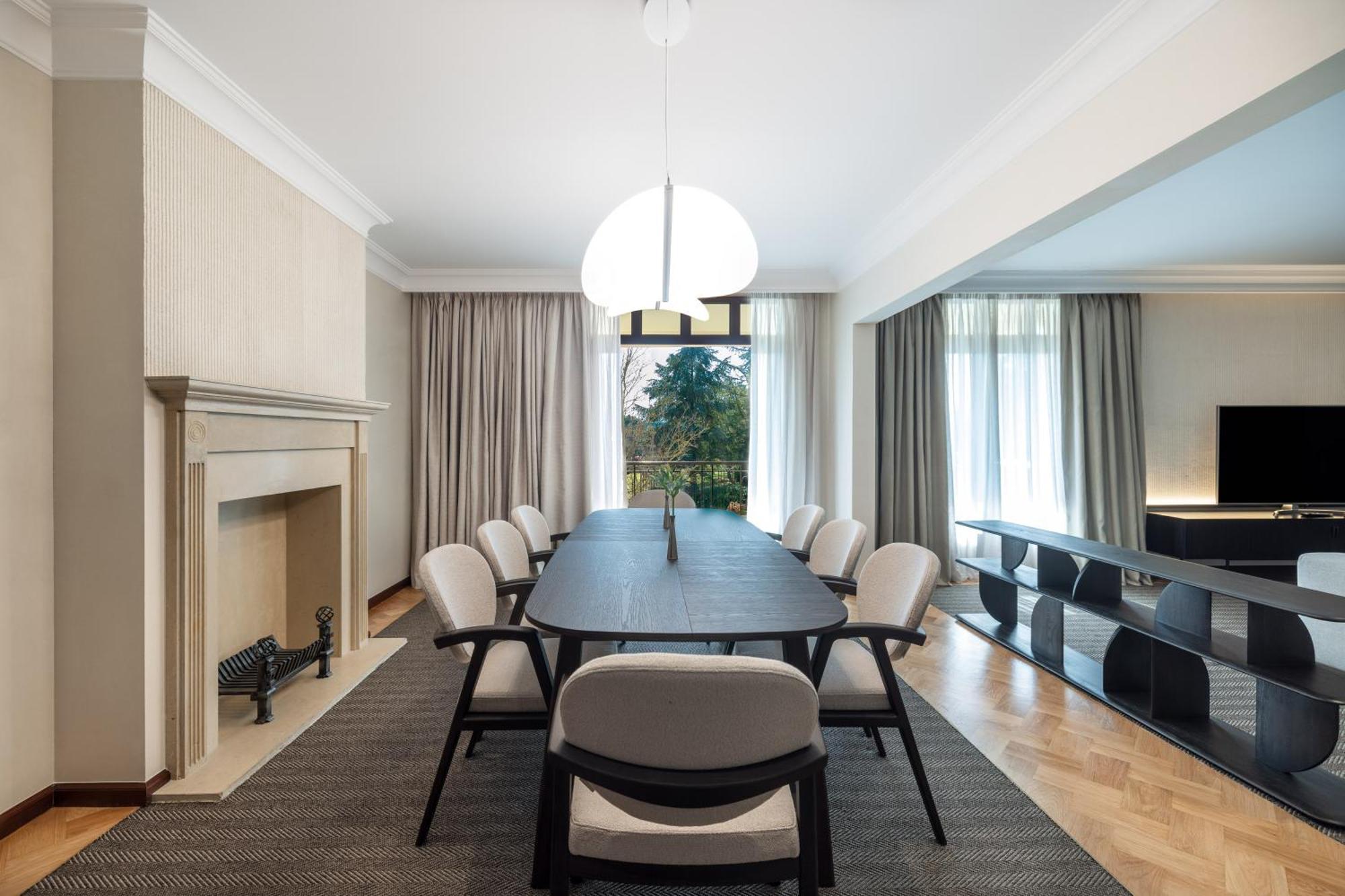 Hyatt Regency Thessaloniki Hotel Luaran gambar The interior of the suite